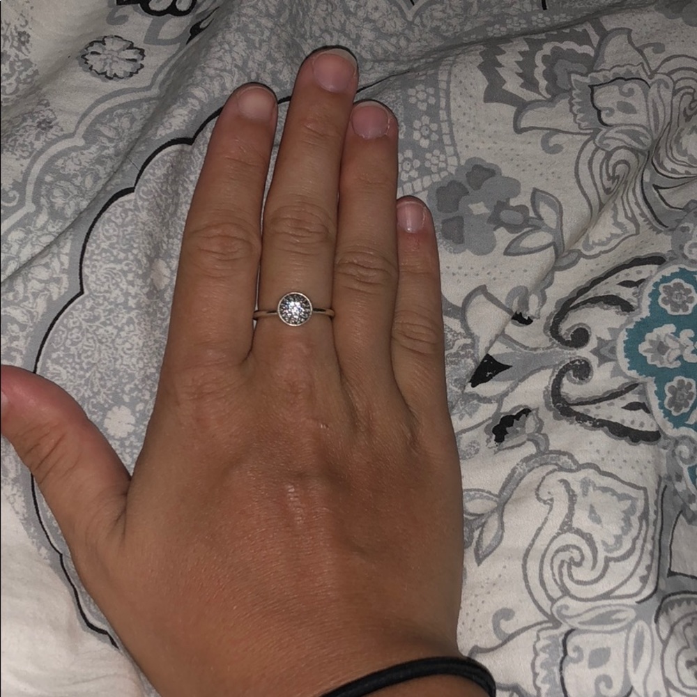 Pandora Ring